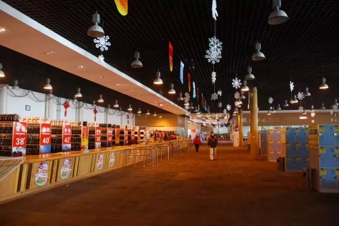 渔阳雪具大厅.webp.jpg