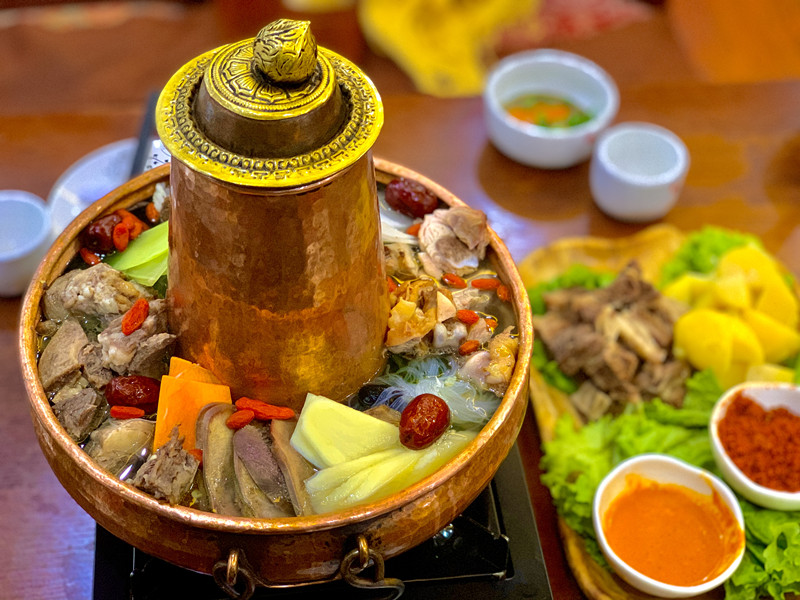 西藏美食_副本.jpg